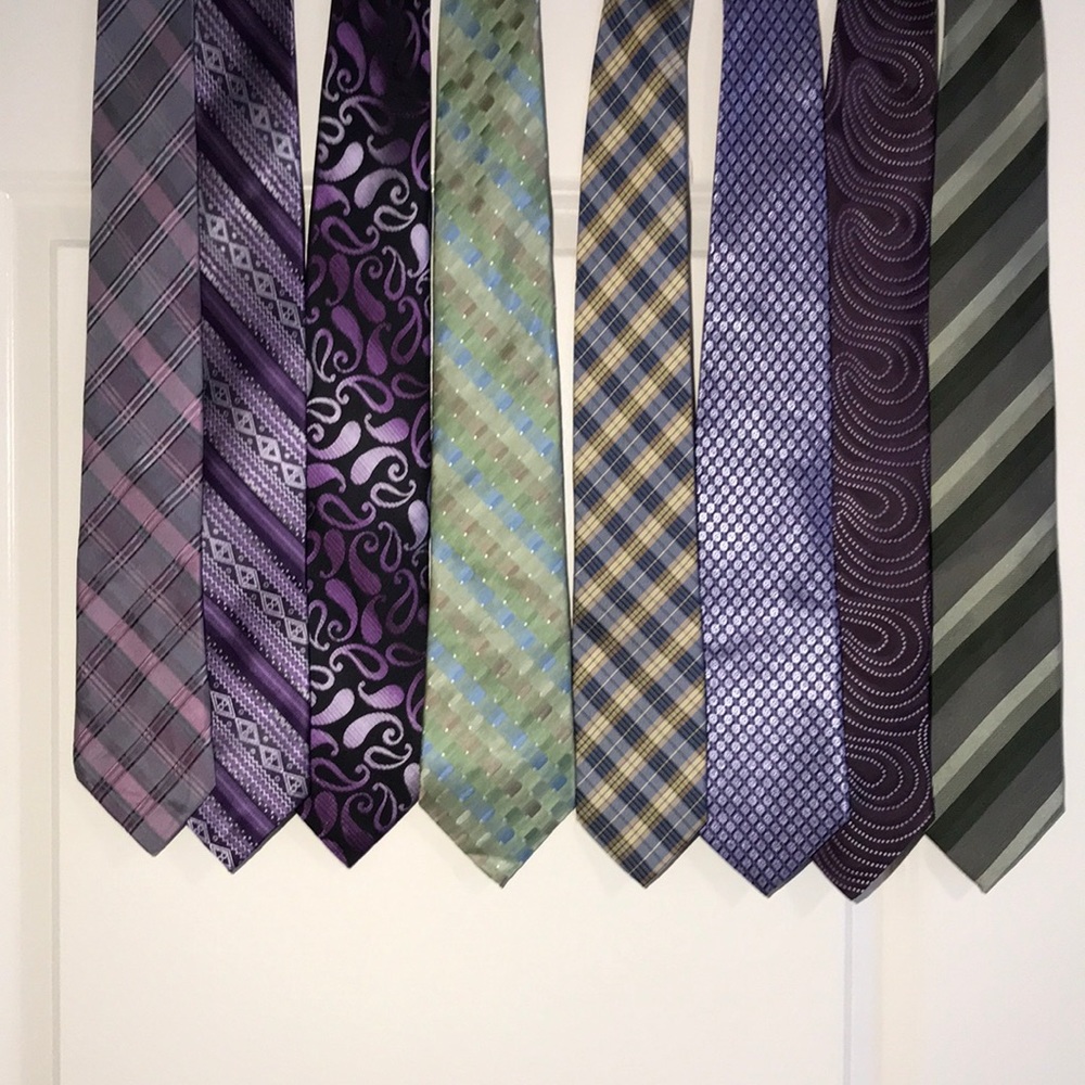 Set of 8 Ties